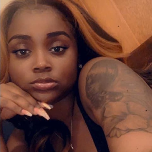 Meet your Posher, Sharaunda - Picture 1 of 1